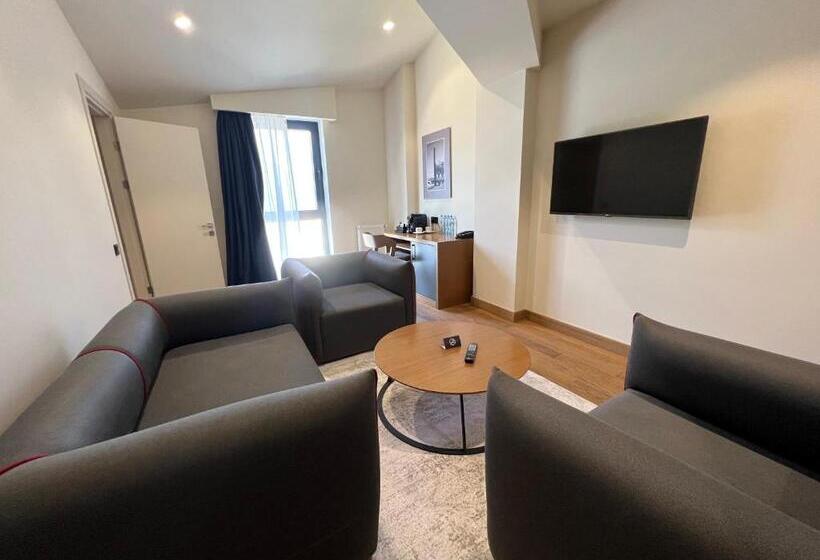 هتل Gudauri Lodge