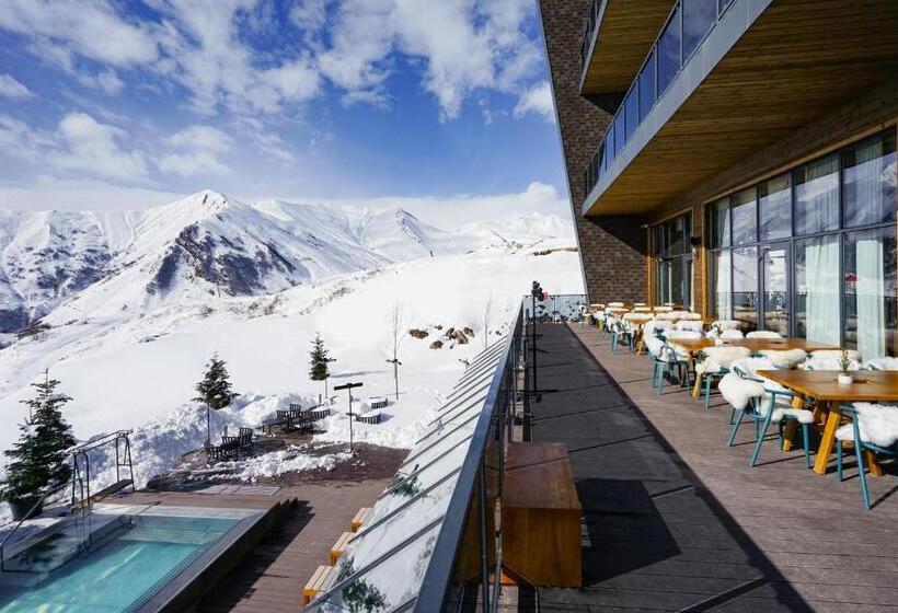 هتل Gudauri Lodge