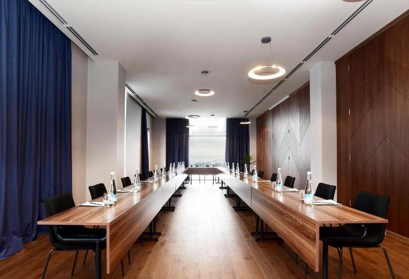 هتل Gudauri Lodge