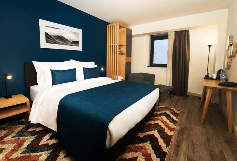 هتل Gudauri Lodge