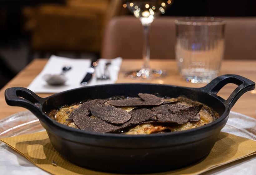 Отель Hôtel Le Levanna By Les Etincelles