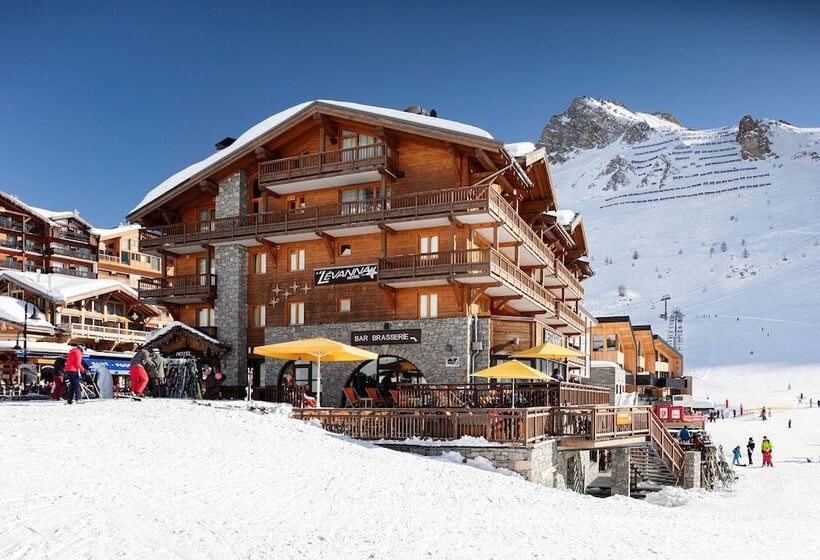 Отель Hôtel Le Levanna By Les Etincelles