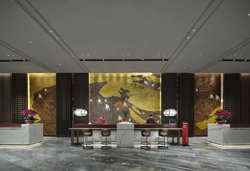 هتل Hualuxe Nanjing Yangtze River