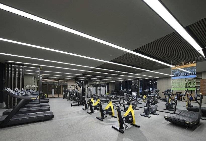 هتل Hualuxe Nanjing Yangtze River