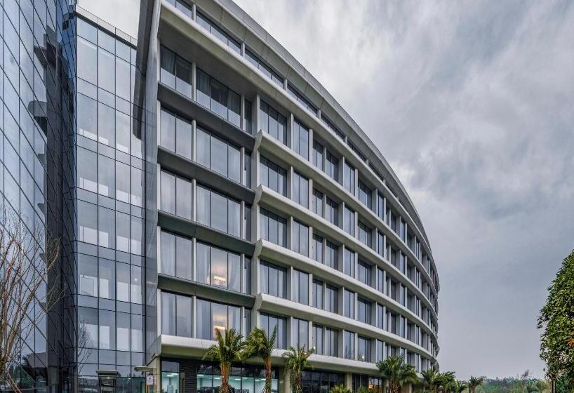 Отель Hyatt Place Changsha Airport