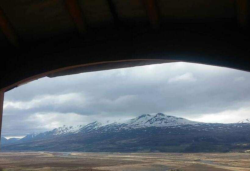 هتل Iceland Yurt