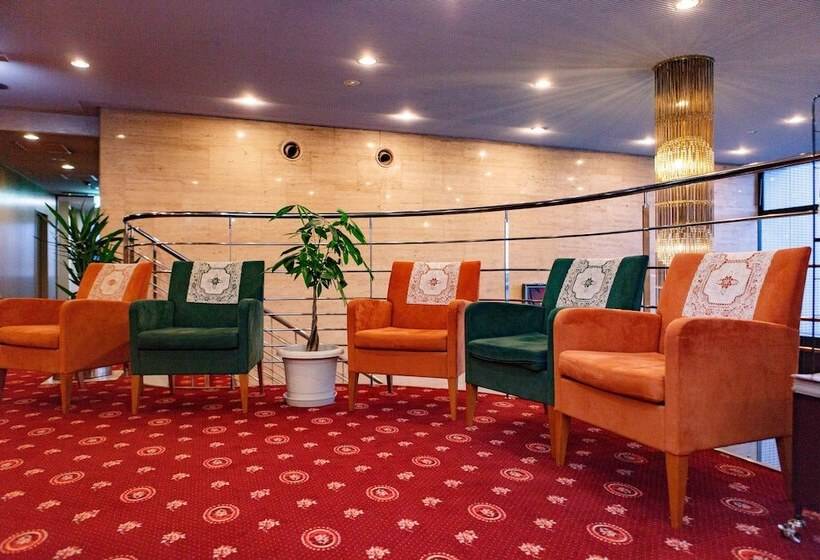 فندق Joetsu Sun Plaza