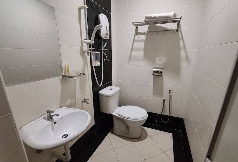 فندق Kuang Hua Sitiawan Near To