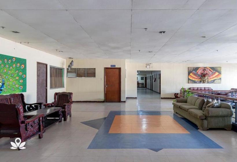 فندق Middle Town Inn