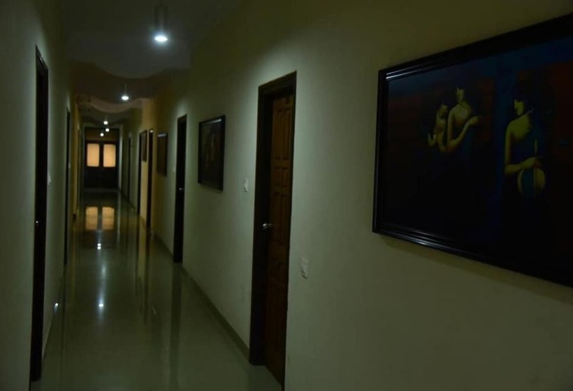 호텔 Pranav International