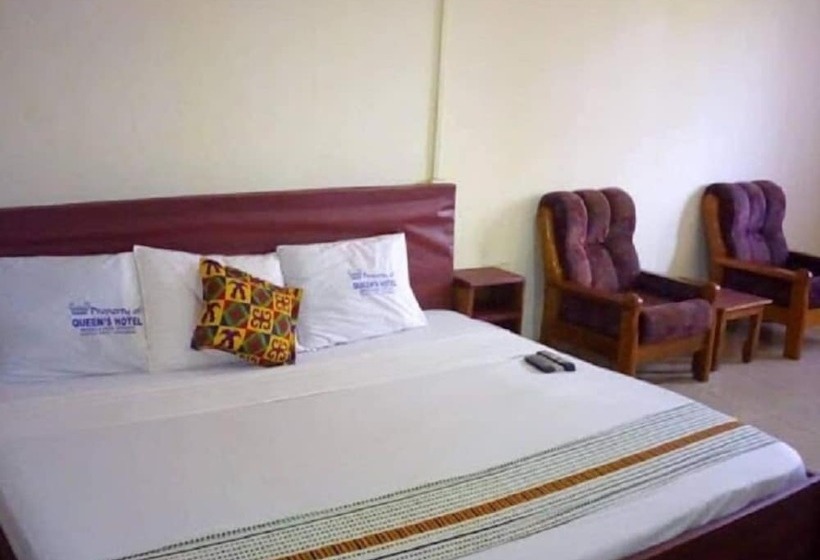 هتل Queens