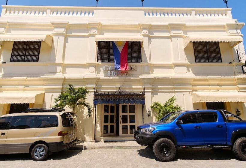 酒店 Reddoorz Plus @ Calle Crisologo Vigan