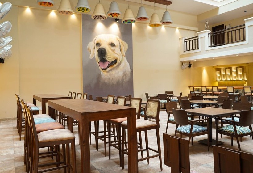 Отель Sharayu One