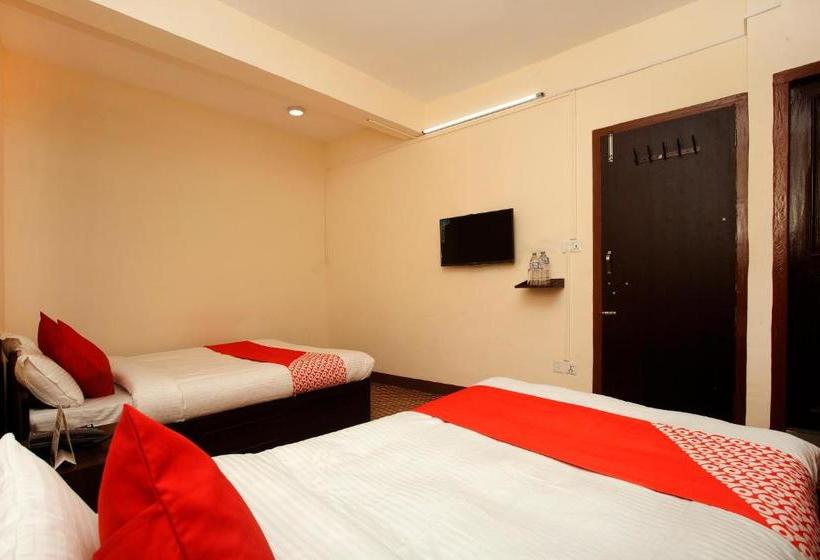 هتل Shree Yantra By Oyo Rooms