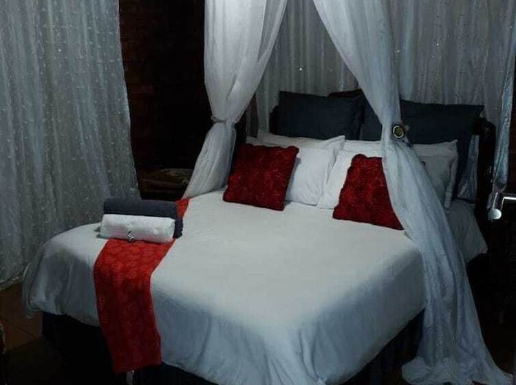 فندق Sisibala Game Farm