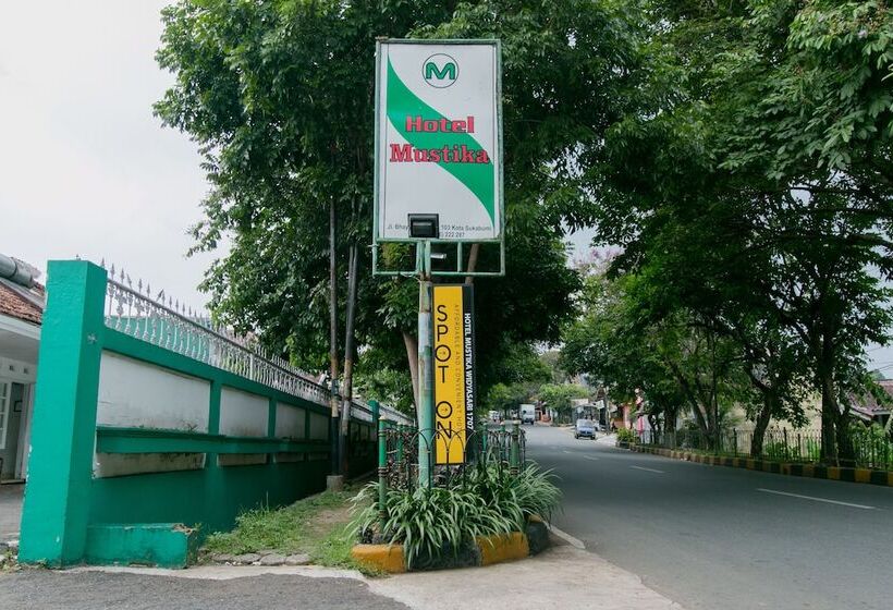 Отель Mustika Widyasari Redpartner