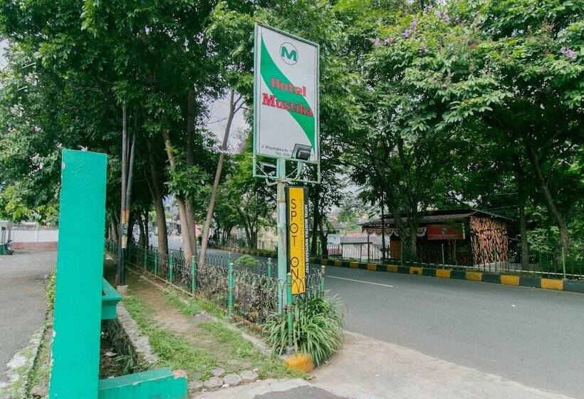 Отель Mustika Widyasari Redpartner