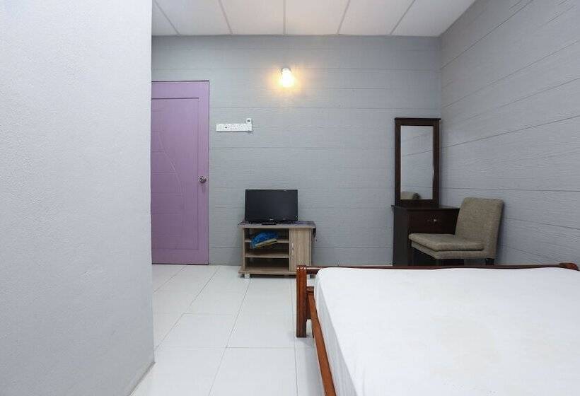 호텔 Spot On 89796 D Noor Budget Inn