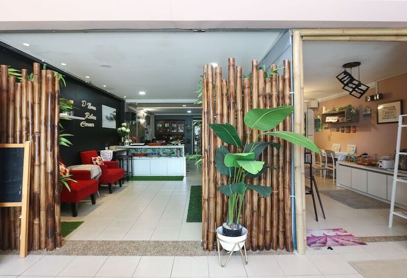 호텔 Spot On 89796 D Noor Budget Inn