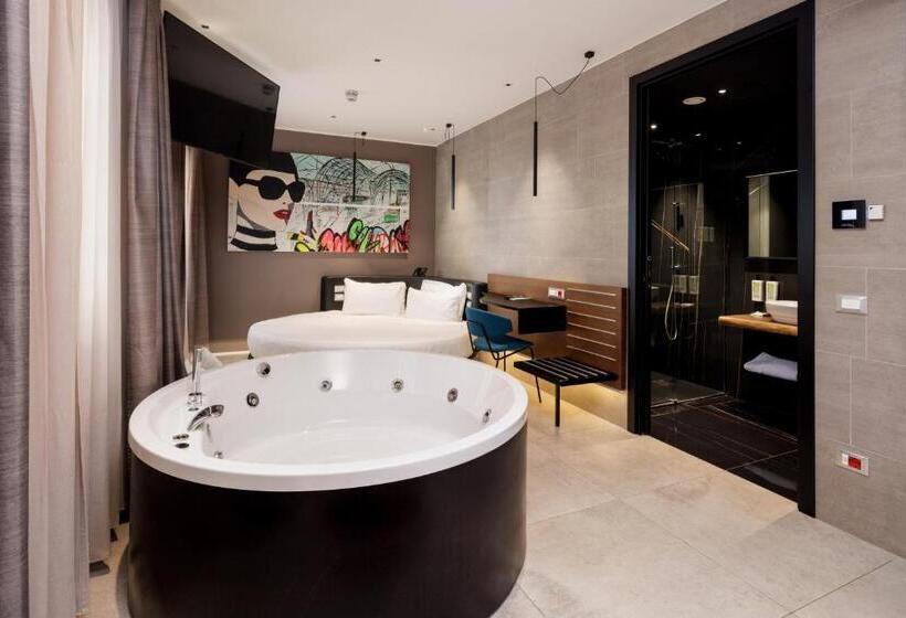 酒店 The Corner Duomo