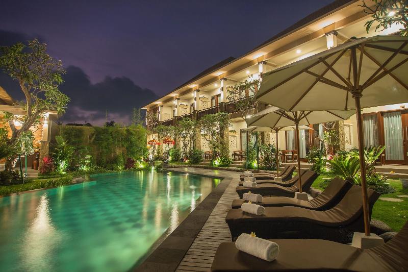 호텔 The Mudru Resort By Pramana Villas