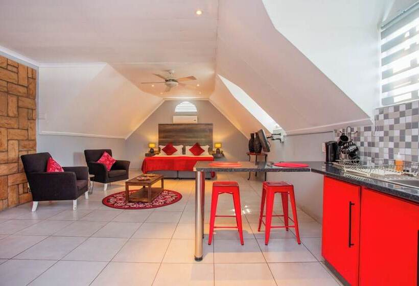 ホテル The Villa Manor & Spa