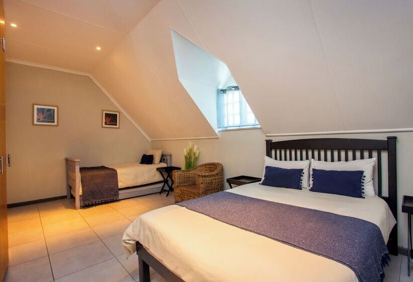 ホテル The Villa Manor & Spa