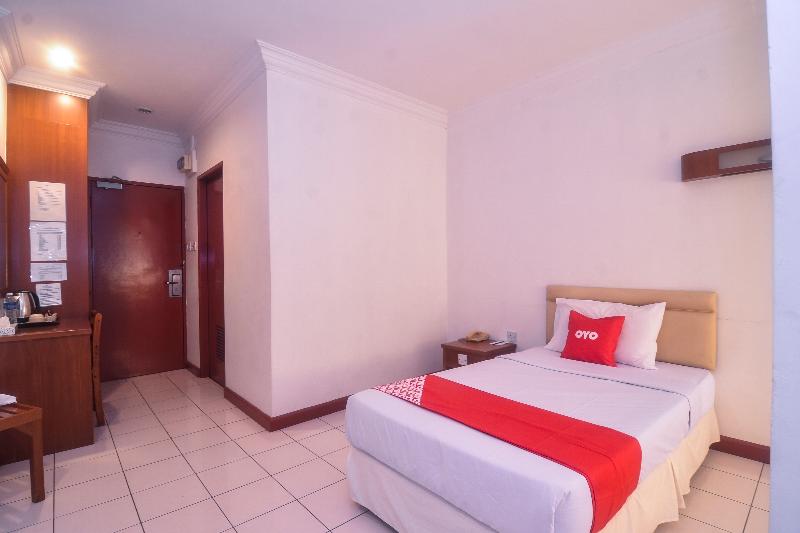 فندق Theatre Inn