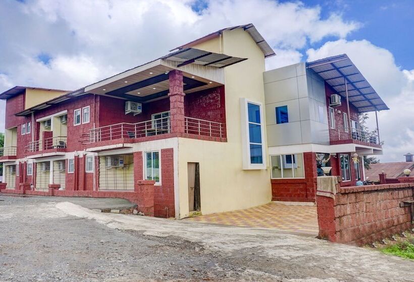 Отель Treebo Balaji Excellency & Spa