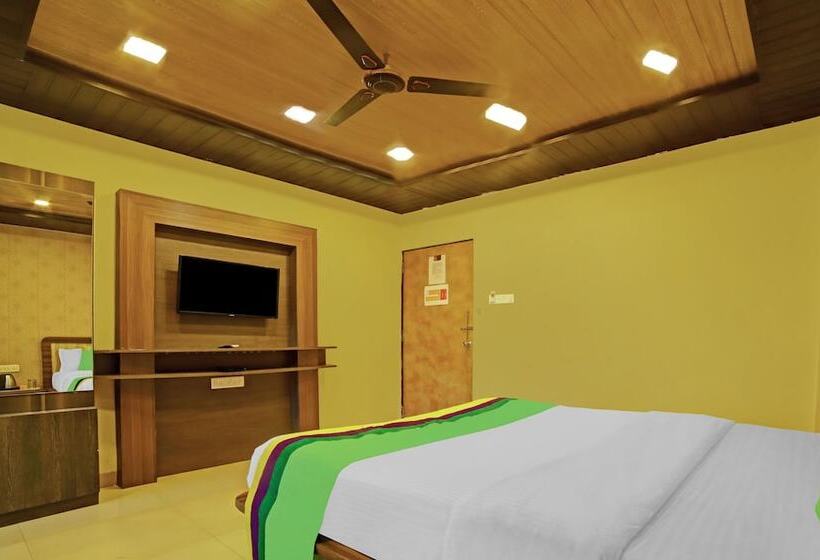 Отель Treebo Balaji Excellency & Spa