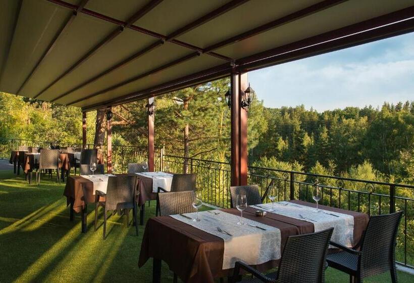 בית מלון כפרי Villa Magus