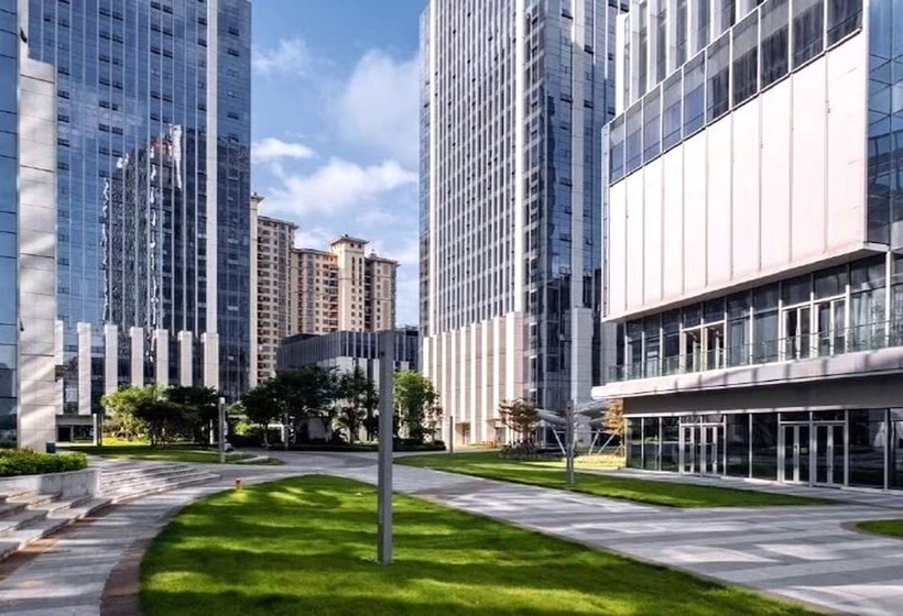 Manhatton Hotel Guangxi Univeristy