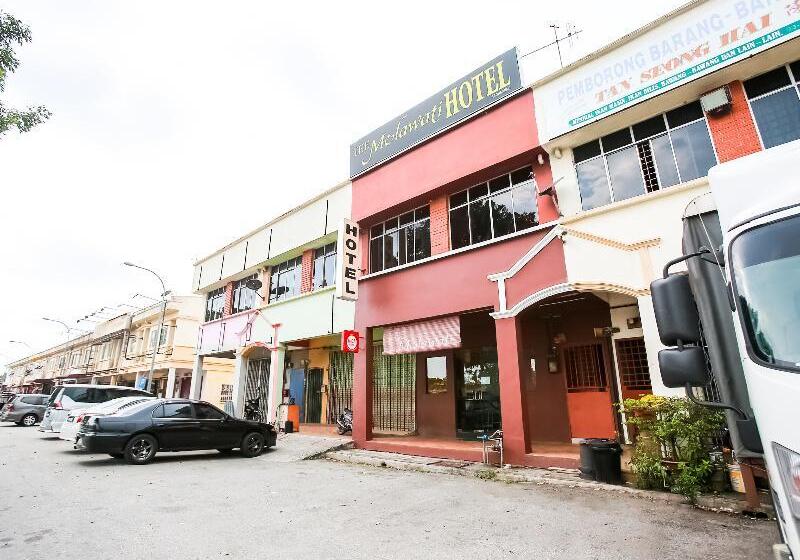 Melati Hotel Nilai By Oyo Rooms