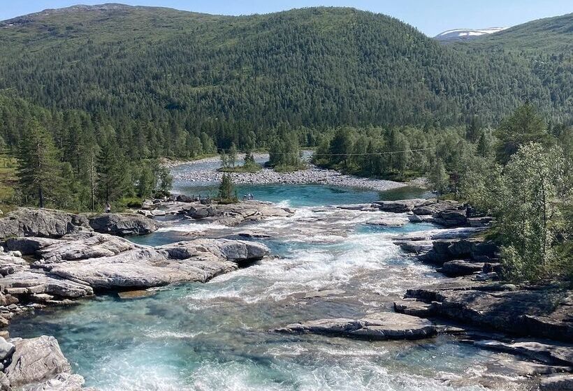 Mjølfjell Ungdomsherberge