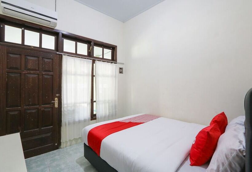 מוטל A&a Inn By Oyo Rooms