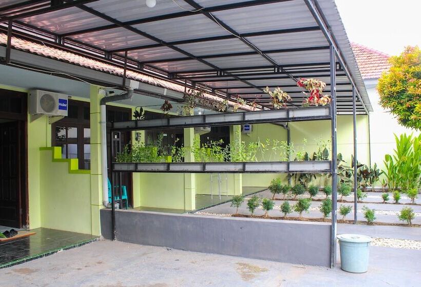 מוטל A&a Inn By Oyo Rooms