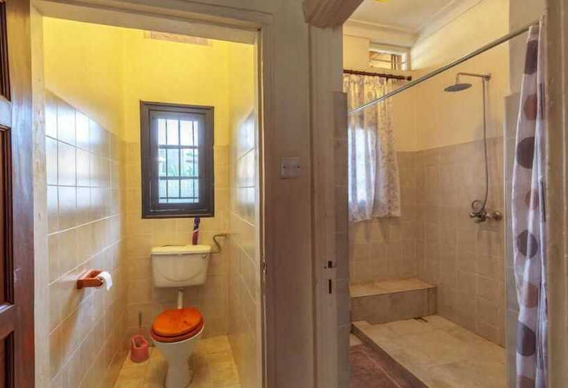 پانسیون Airport Guesthouse