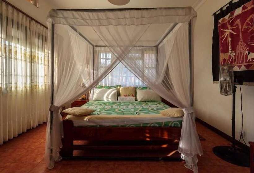 پانسیون Airport Guesthouse