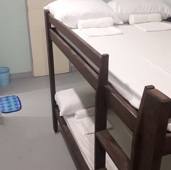 پانسیون Daltans Home Stay Siargao