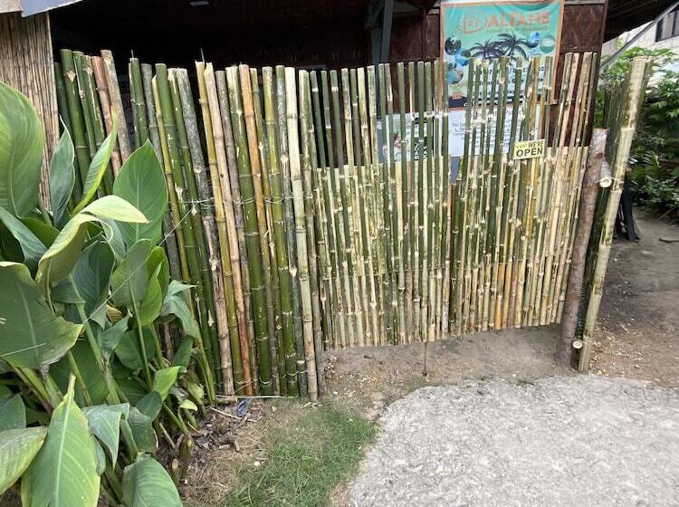 پانسیون Daltans Home Stay Siargao