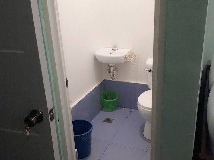 پانسیون Daltans Home Stay Siargao