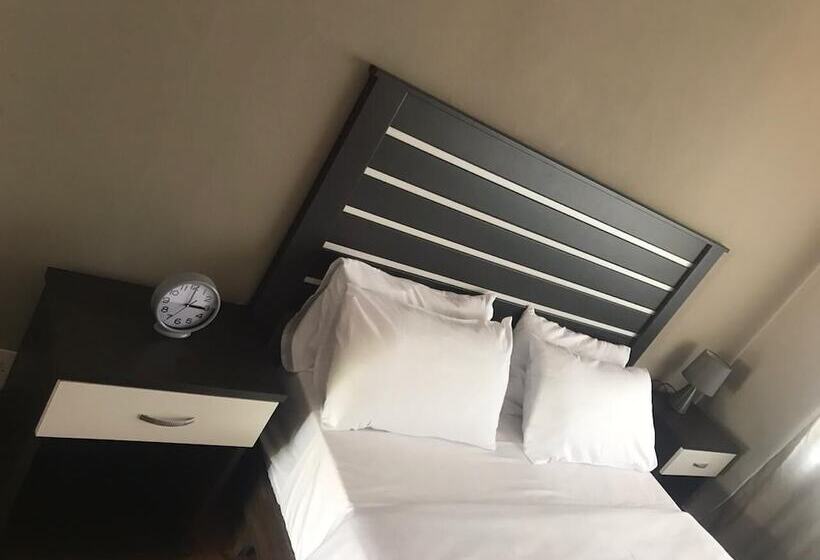 פנסיון Kusha Sabie Two