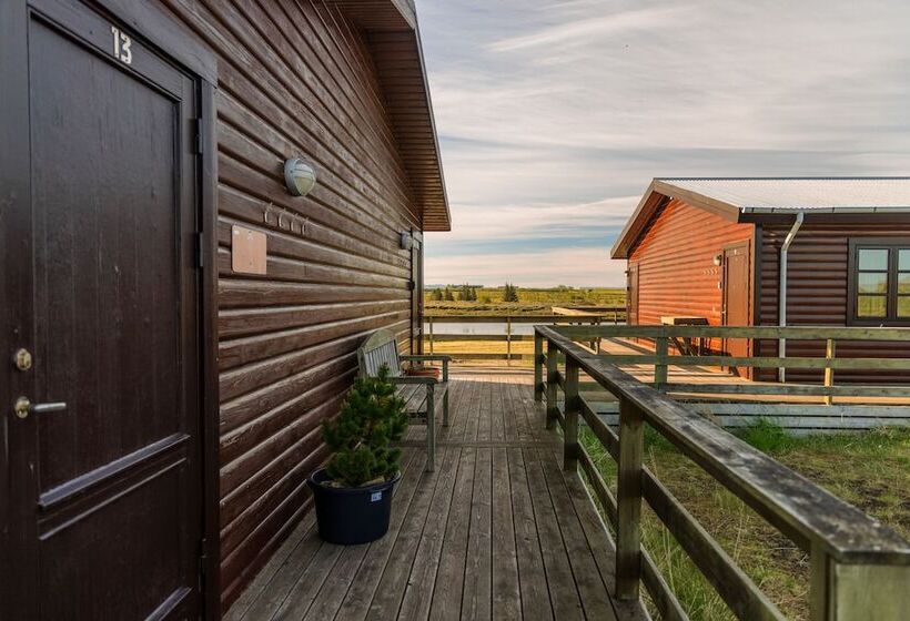 پانسیون Riverfront Lodge