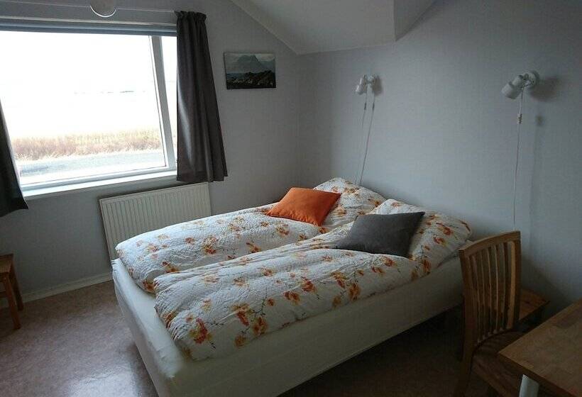 پانسیون Suður Bár Guesthouse