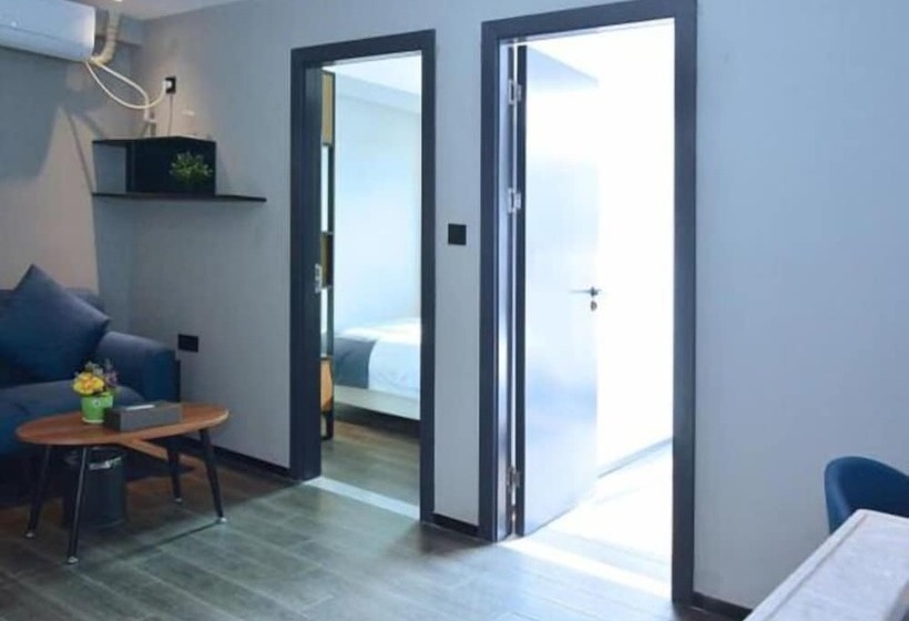 Shenzhen Blueberry Hotel Airport Branch