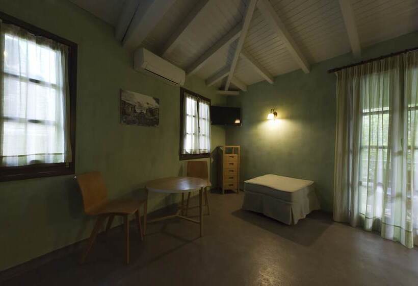 Small Luxury Hotel 1800