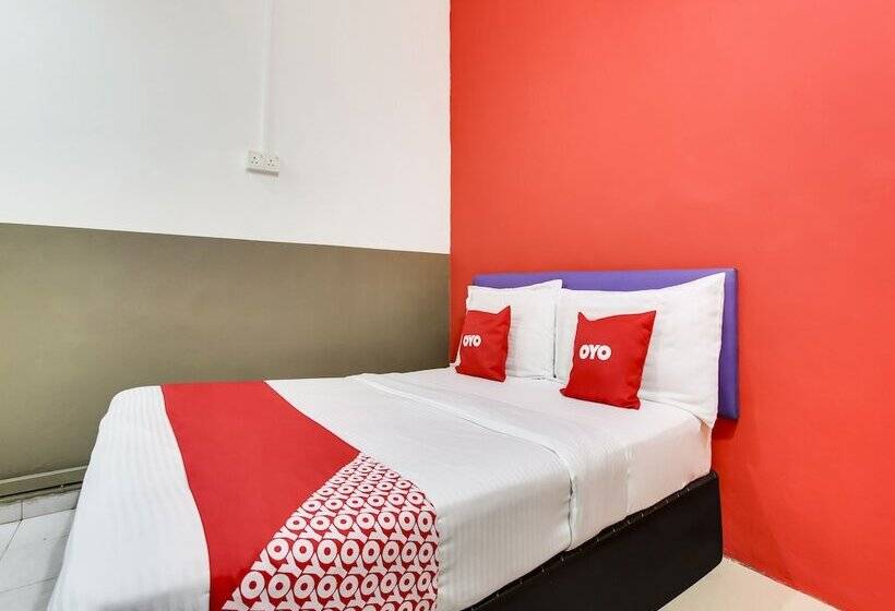 T Family Hotel By Oyo Rooms