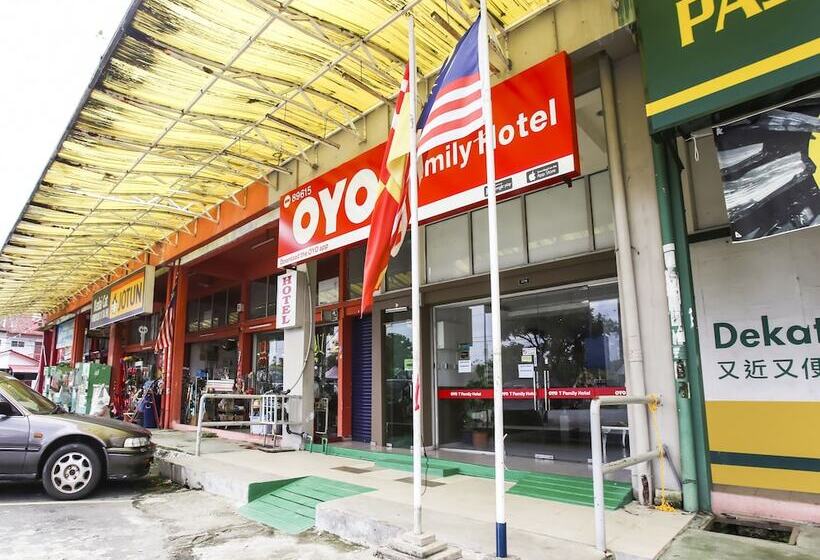 T Family Hotel By Oyo Rooms