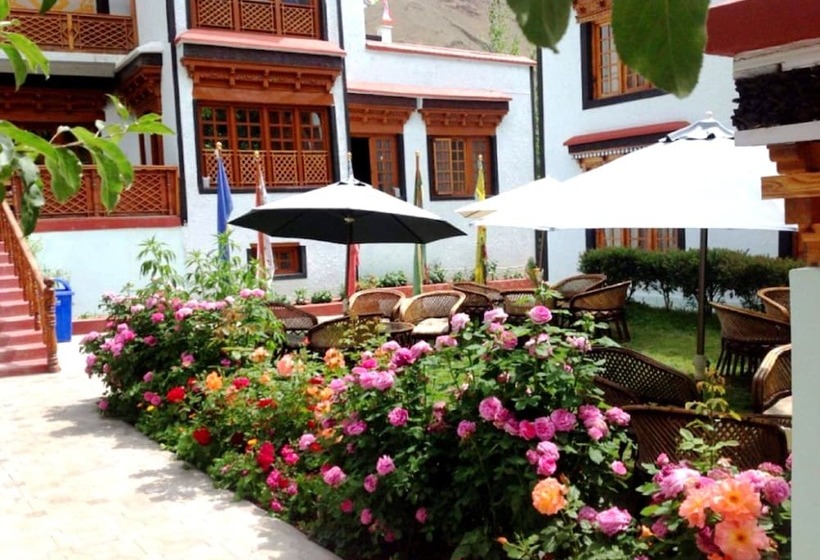 Tih Namra Village Hotel   Temisgam