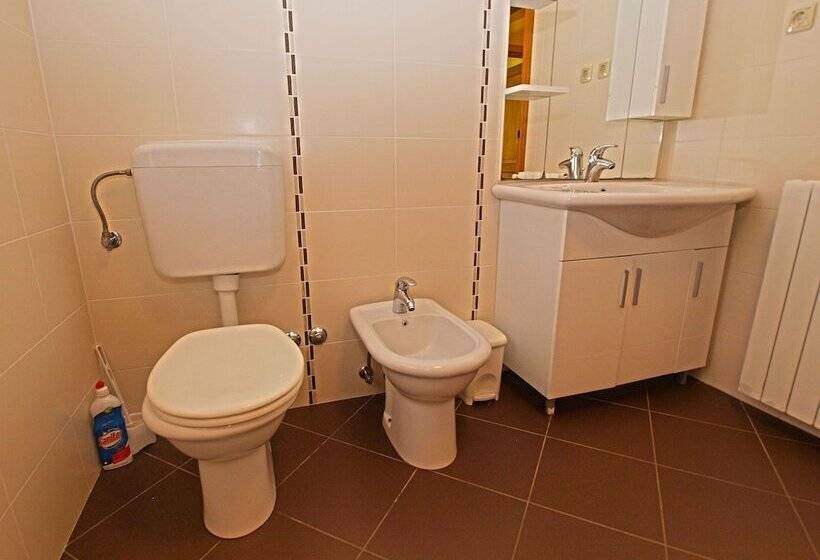 Apartments Milio 1105